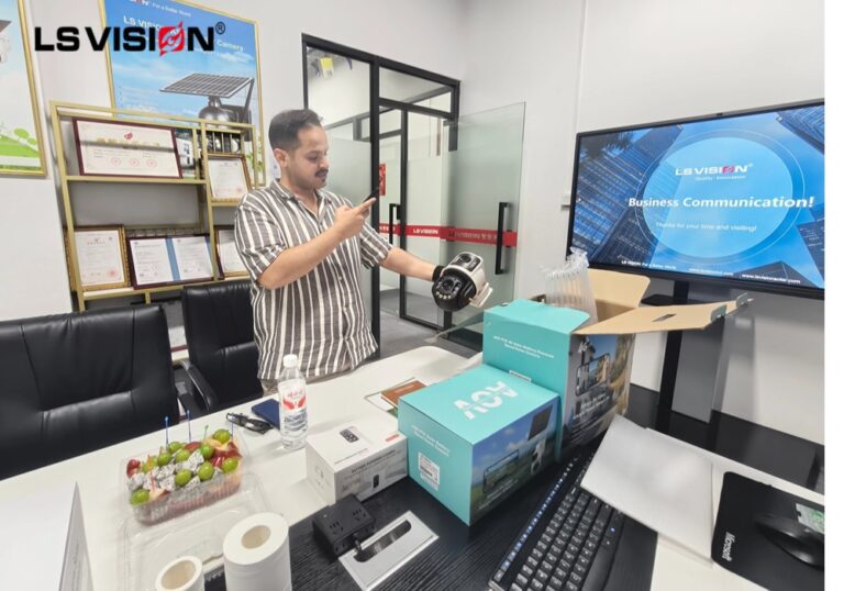 Ls Vision Solar Camera For Construction Site